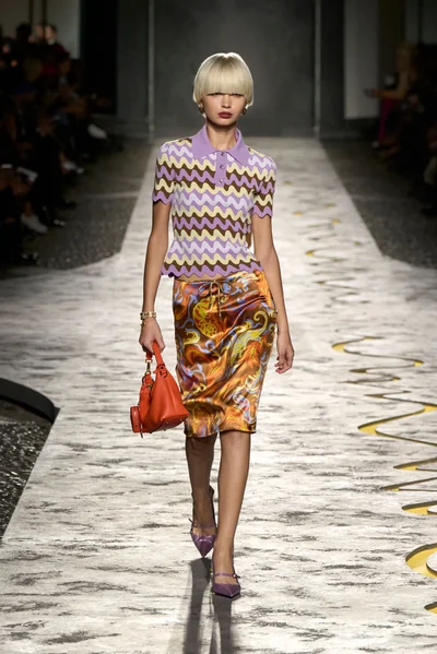 Look 37